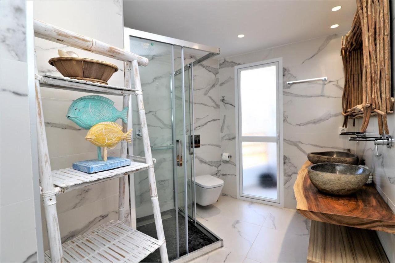 Luxurious 2-Bedroom Apt With Stunning Views, 1St Line On Levante Beach, Benidorm Ngoại thất bức ảnh