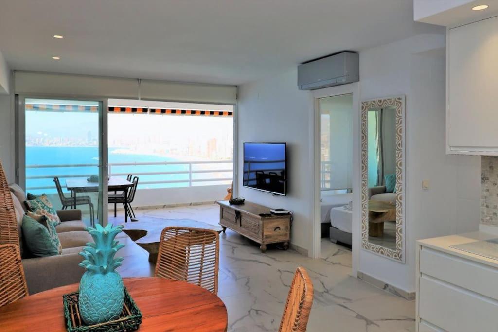 Luxurious 2-Bedroom Apt With Stunning Views, 1St Line On Levante Beach, Benidorm Ngoại thất bức ảnh