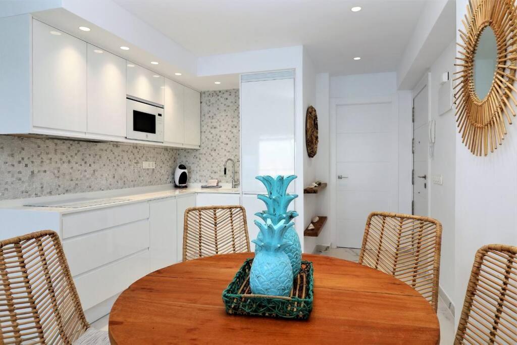 Luxurious 2-Bedroom Apt With Stunning Views, 1St Line On Levante Beach, Benidorm Ngoại thất bức ảnh
